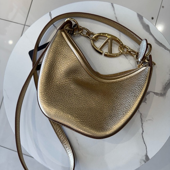 Gold Leather Shoulder Bag - Picture 3 of 7
